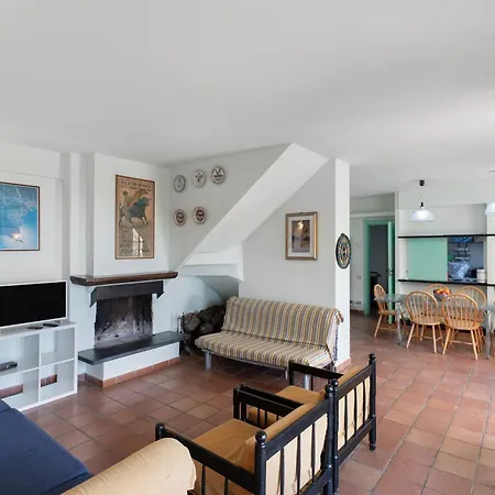 Pia Villa Recco